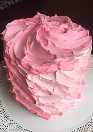 Una foto de Torta de chocolate para bautismo Torbellino Rosa