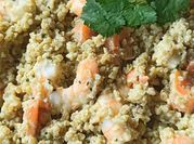 Une photo de risotto crevette