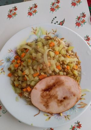 Una foto de Guiso de sidra y Lentejas