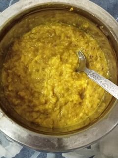 मूंग दाल की खिचड़ी(moong daal ki Khichdi recipe in hindi) रेसिपी मुख्य फोटो