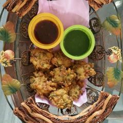 A picture of Winter Pakodas.