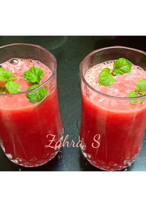 A picture of Watermelon sharbat.