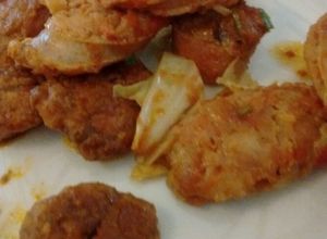 Una foto de Guisado de chorizos con repollo