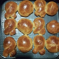 A picture of Dinner Bread Rolls.