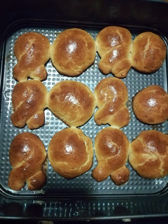 A picture of Dinner Bread Rolls.
