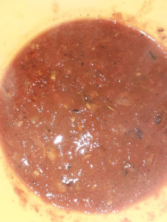 A picture of Pizza sauce.