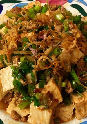 Hình của món Đậu hũ sốt cay.