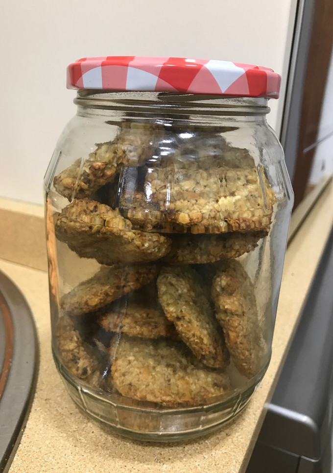 Una foto de Galletas de avena y plátano