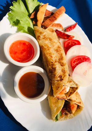 A picture of Roll paratha.