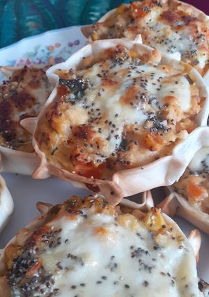 Una foto de Tartaletas de pollo y garbanzos