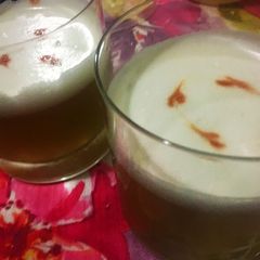 A picture of Pisco sour.