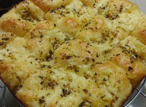Foto resep Korean Garlic Cheese Bread versi Roti Sobek 😂😂