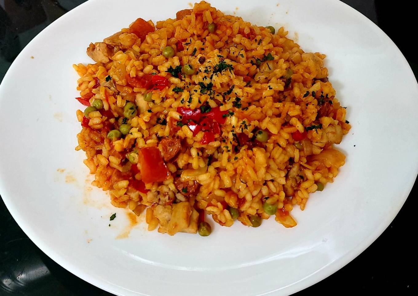 My Spanish Chicken & Chorizo Paella 😋😋😍