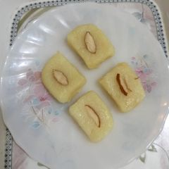 A picture of Sugar free burfi.