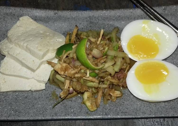 Ayam &amp; timun salad (chicken cucumber salad)
