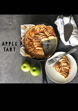 A picture of Apple Tart.