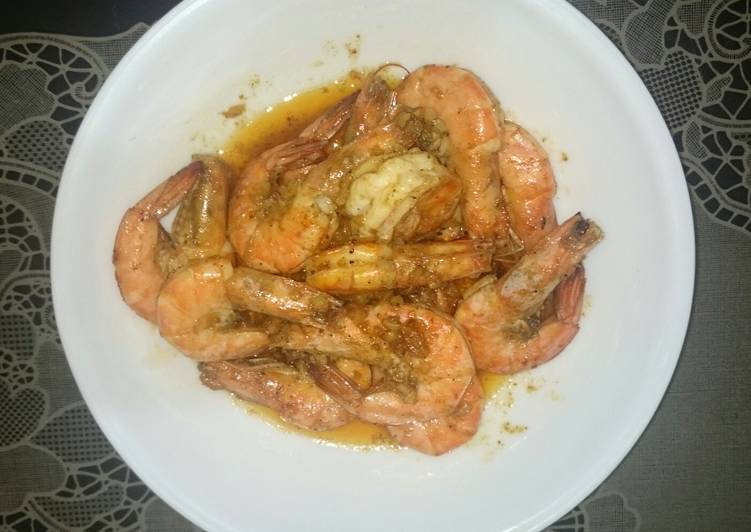 Recipe of Favorite Prawn in Sriracha Sardines