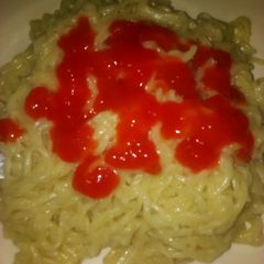 A picture of Noodles.