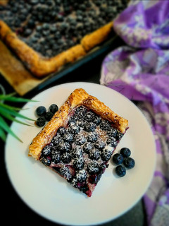 A picture of Puff Pastry Blueberry Tart.