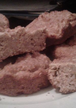 Una foto de Muffins de limón (de harina integral, salvado de avena y sin azúcar)
