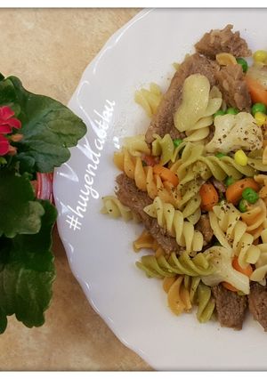 Hình của món #cleaneating Nui xào thịt Bò, Cà Rốt và Rau củ.