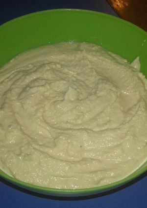 Una foto de Pasta o puré de garbanzos