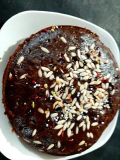 चॉकलेट केक (chocolate cake recipe in Hindi) रेसिपी मुख्य फोटो