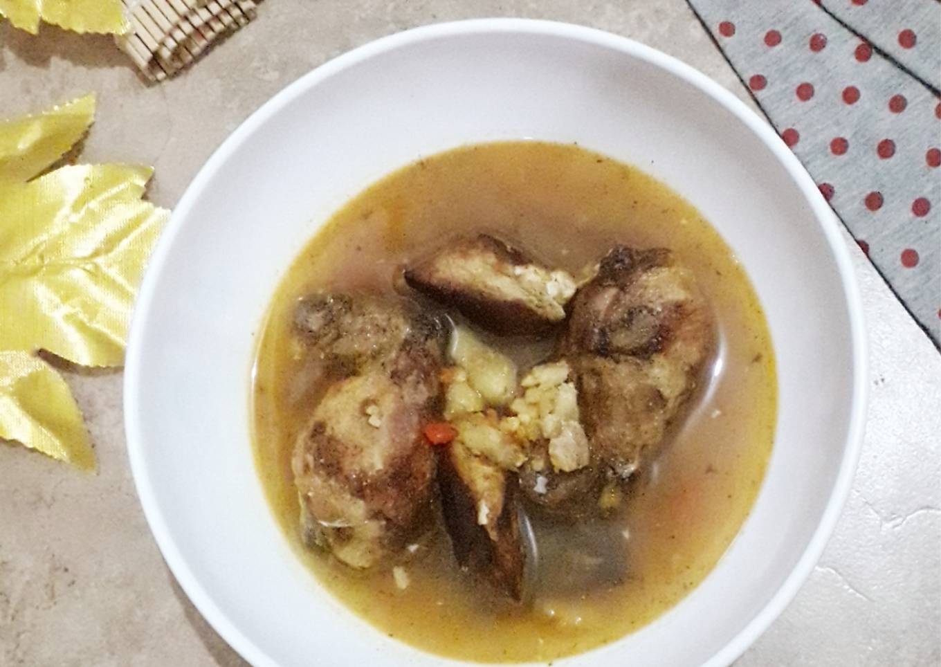 Pecak ayam dan tahu bacem
