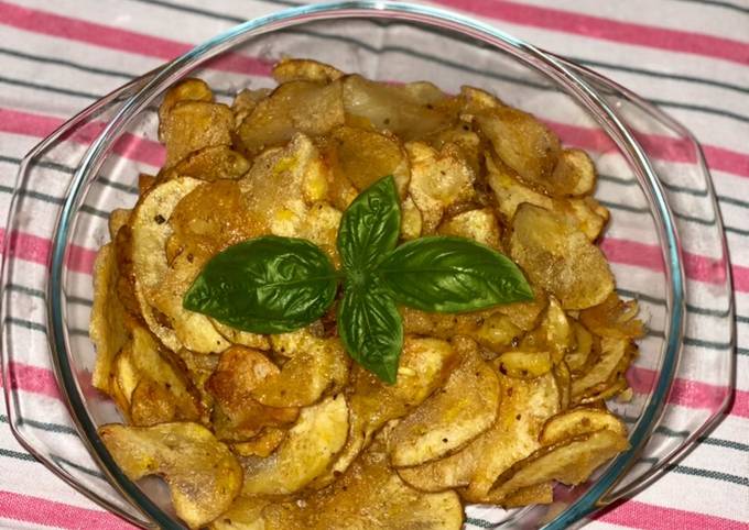 Langkah Mudah untuk Membuat Potato Chips Garlic Butter Parmesan, Bisa Manjain Lidah