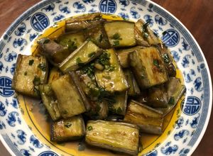 Hình của món Cà tím chiên nước mắm.