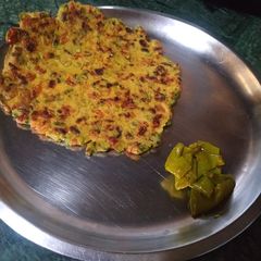 A picture of Oats besan mix veg chilla.