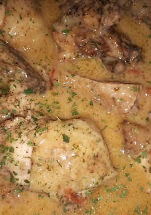 Una foto de Pollo a la crema