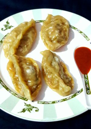 A picture of Schezwan Noodle Momos.