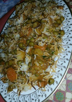 صورة لوصفة رز بالخضار