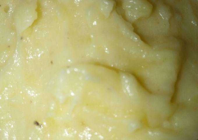 Creamy buttery mashed potatoes