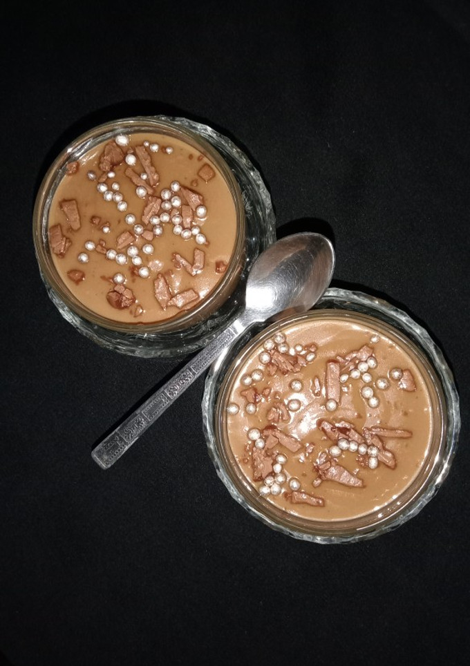 चॉकलेट कस्टर्ड पुडिंग (Chocolate Custard Pudding recipe in Hindi रेसिपी मुख्य फोटो