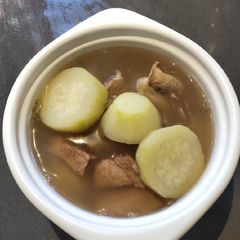 A picture of Winter Melon Soup.