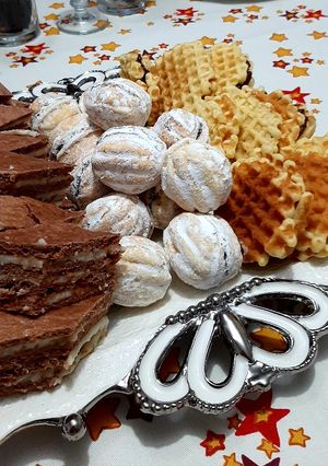 O poză a rețetei Foi de prăjitură cu cacao și cremă de cocos.