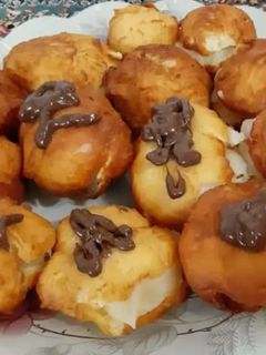 عکسی از دستور پیراشکی کرم دار گام به گام