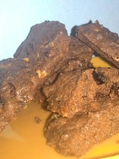 Foto resep chocolate chips,raisin,white chocolate cookies 