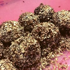 A picture of Chocolate Fudge Ball.