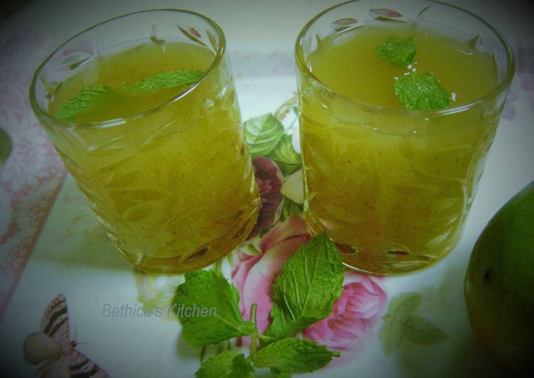 Aam Panna (Raw Mango Drink)