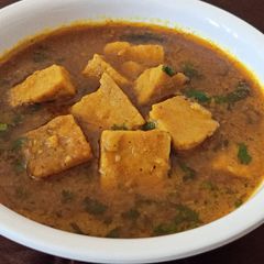 A picture of Besan Curry.