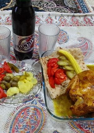 عکسی از دستور کنتاکی با مرغ محلی☺😋