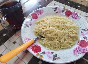صورة لوصفة بلاليط وشاي أحمر