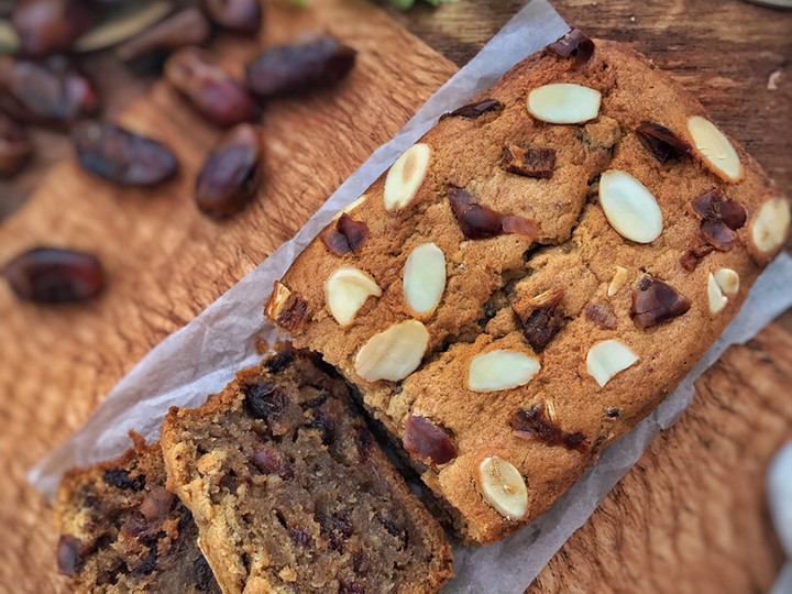 Resep Cake pisang-kurma, moist dan wangi, dg 1 telur, Bisa Manjain Lidah