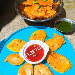 Crispy aloo pakora A picture of Crispy aloo pakora.