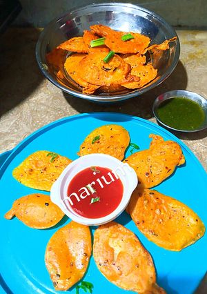 A picture of Crispy aloo pakora.