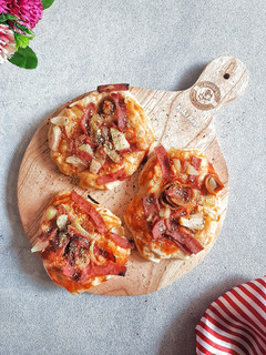 Foto resep Pizza Mini Abstrak