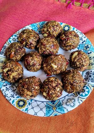 A picture of Dry Fruits and Sesame seeds Ladoos.